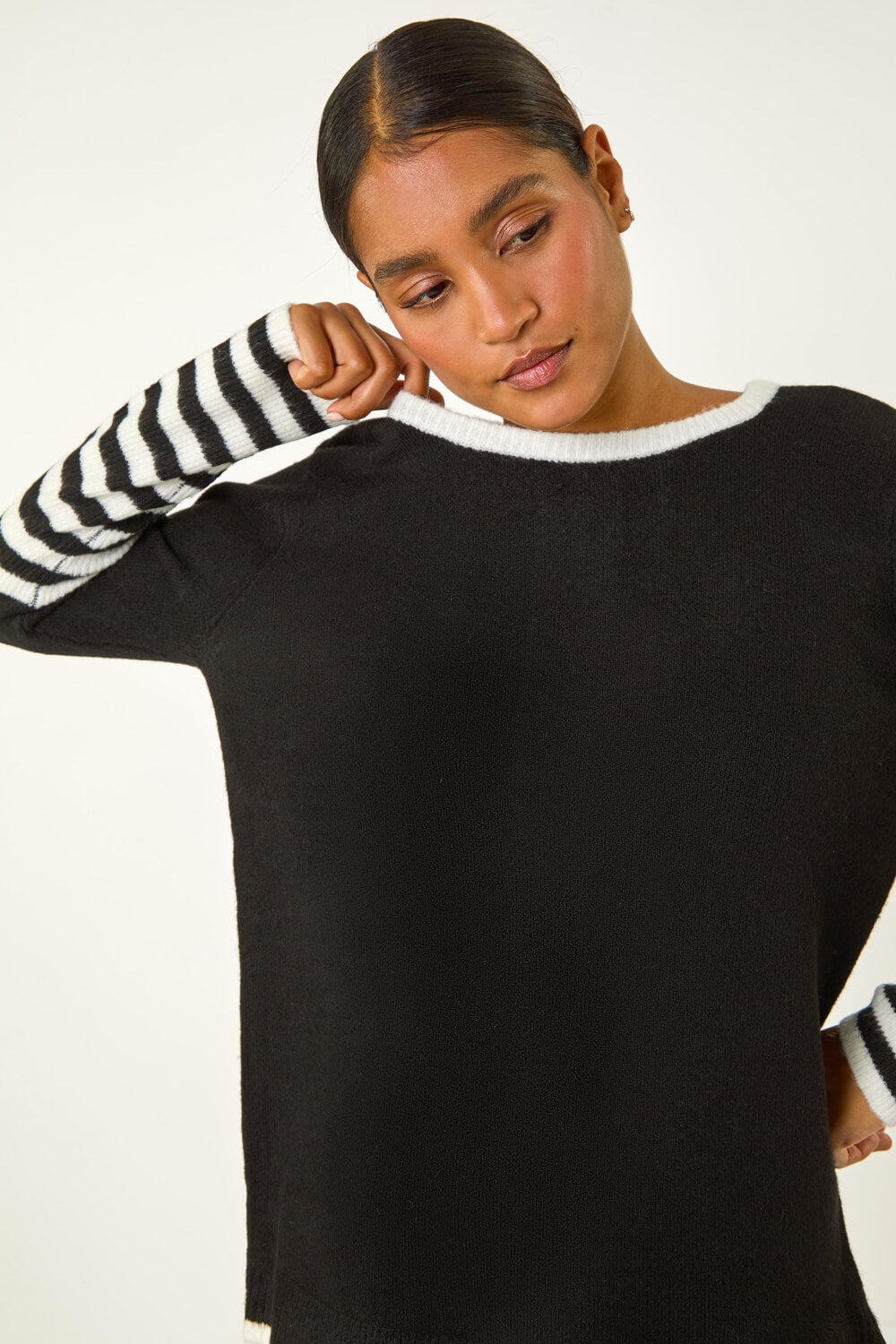 Contrast Stripe Detail Knit Jumper