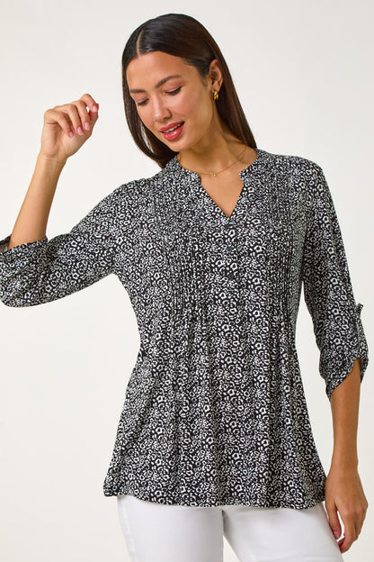 Animal Print Pintuck Shirt