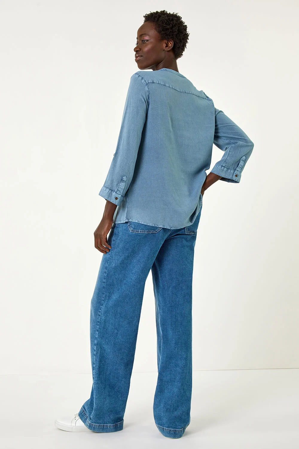 Buttoned Pocket Shirt