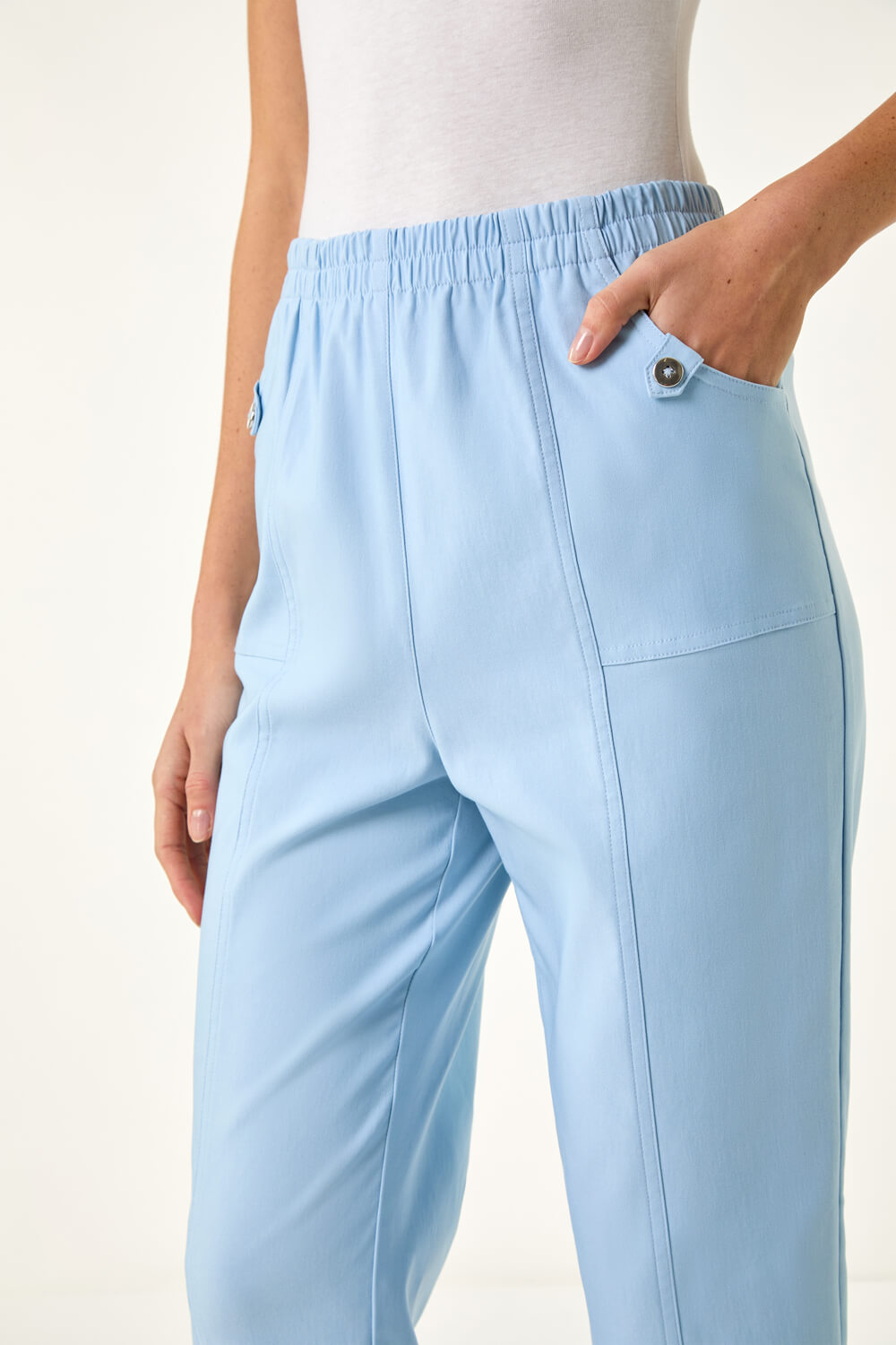 Contrast Detail Cropped Stretch Trouser