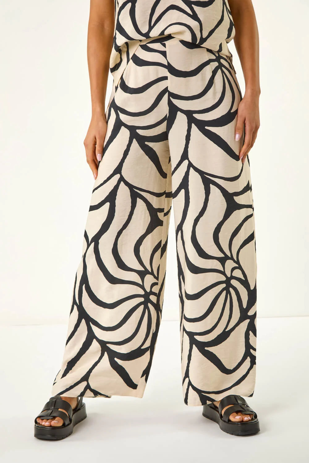 Floral Mono Wide Leg Trouser