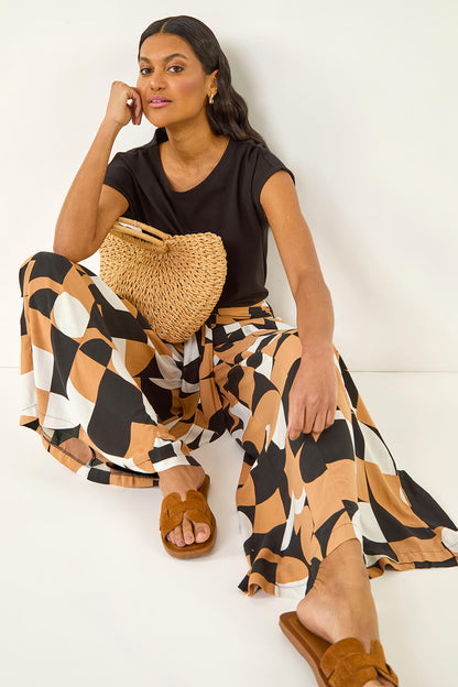 Geometric Print Tie Waist Stretch Trouser