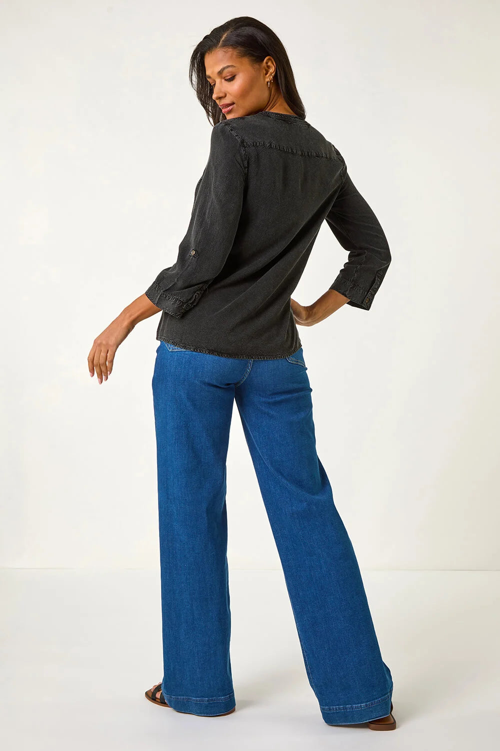 Buttoned Pocket Shirt