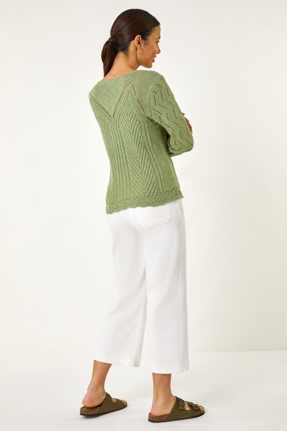 Scallop V-Neck Knit Jumper