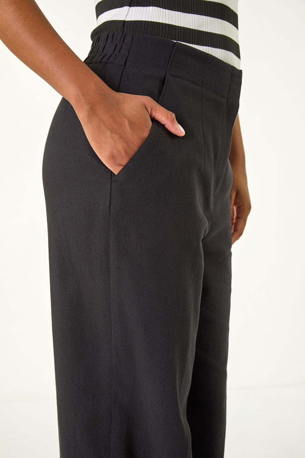 Smart Twill Wide Leg Pocket Trouser