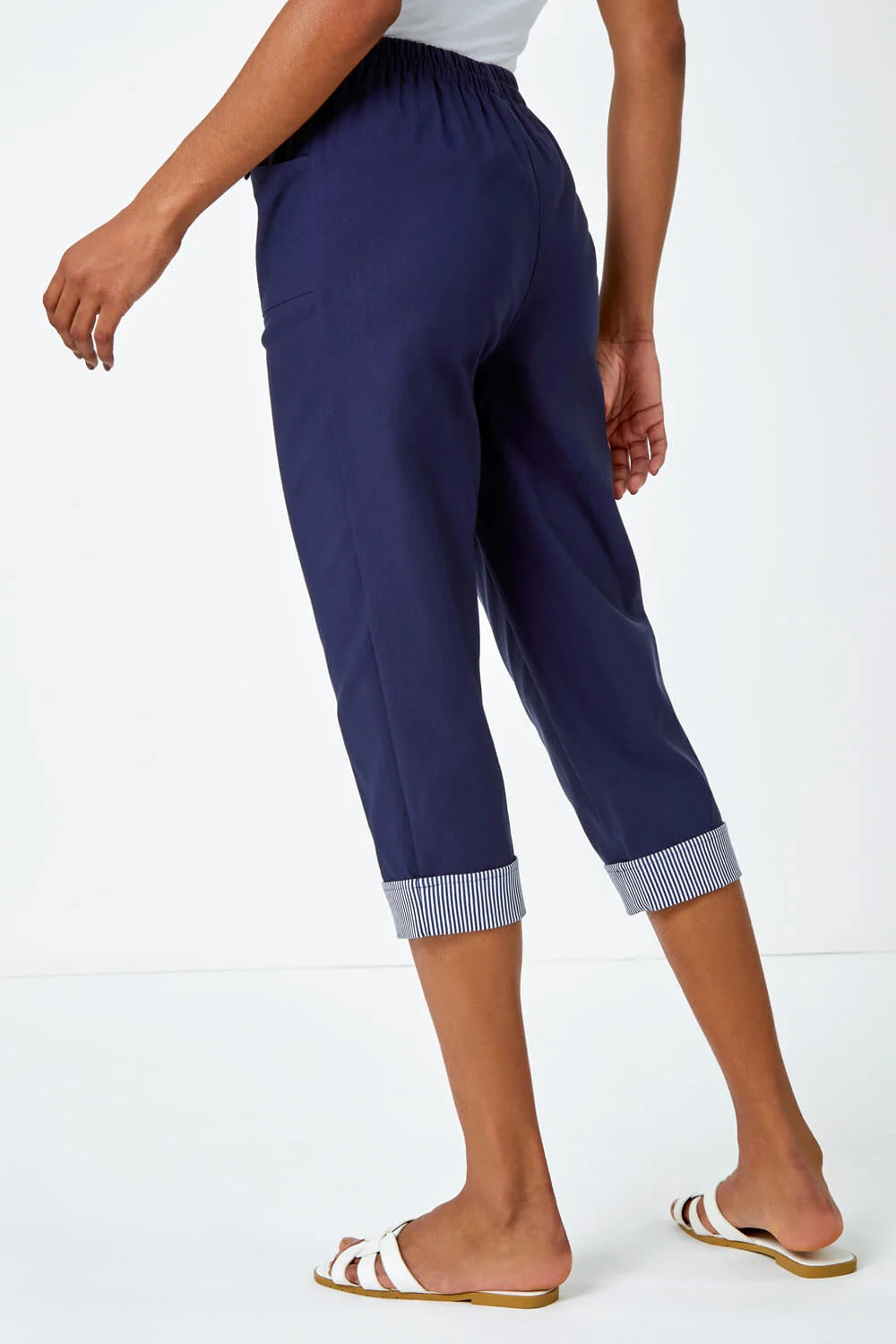 Contrast Detail Cropped Stretch Trouser